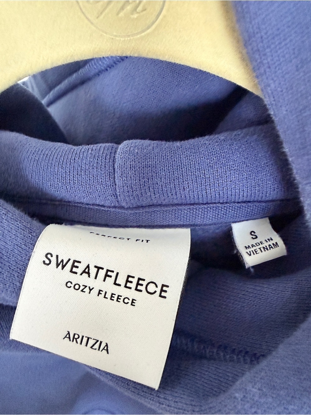 Aritzia Sweatfleece Cozy Fleece Hoodie and Jogger Set, Small - Picture 6 of 14